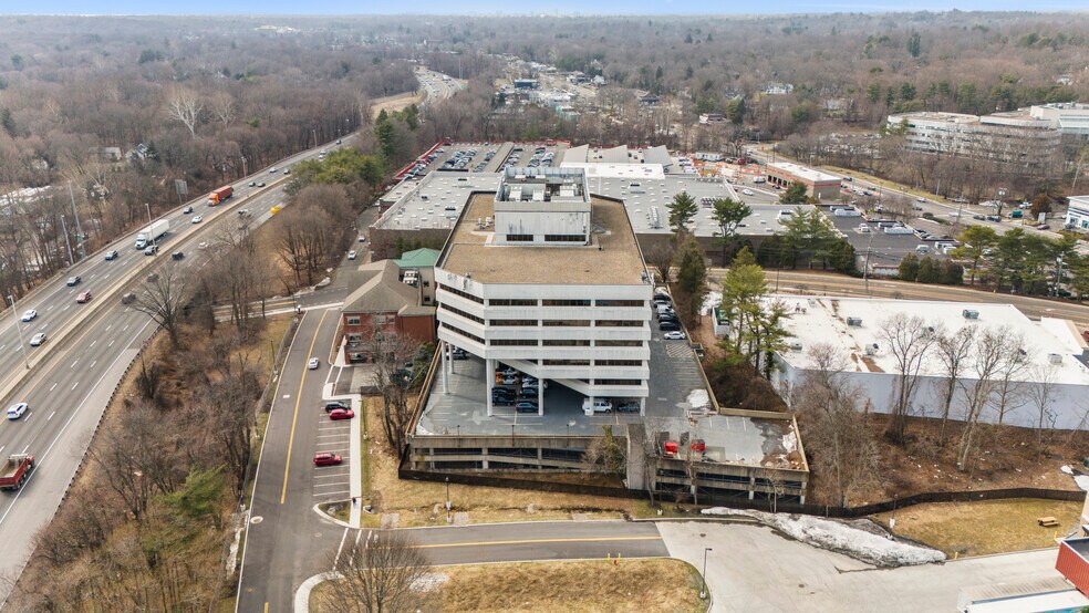 More Photos Of 40 Richards Ave, Norwalk Office For Lease