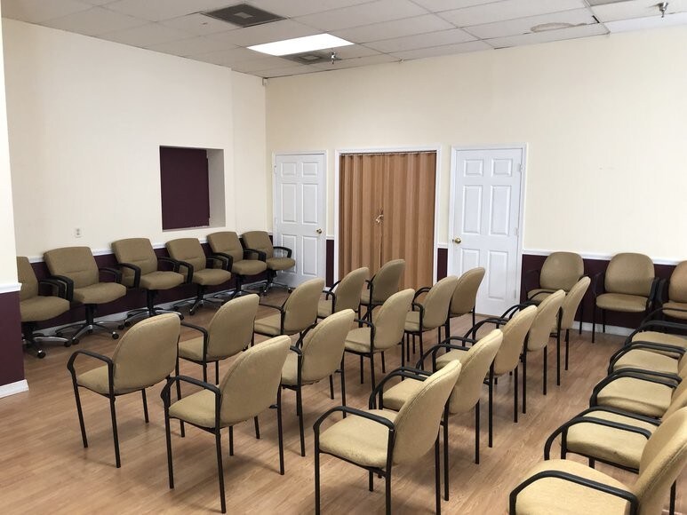 More Photos Of 920 W Washington St, Hagerstown Office For Sale