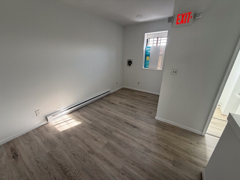 More Photos Of 524 Dekalb St, Norristown Office For Lease