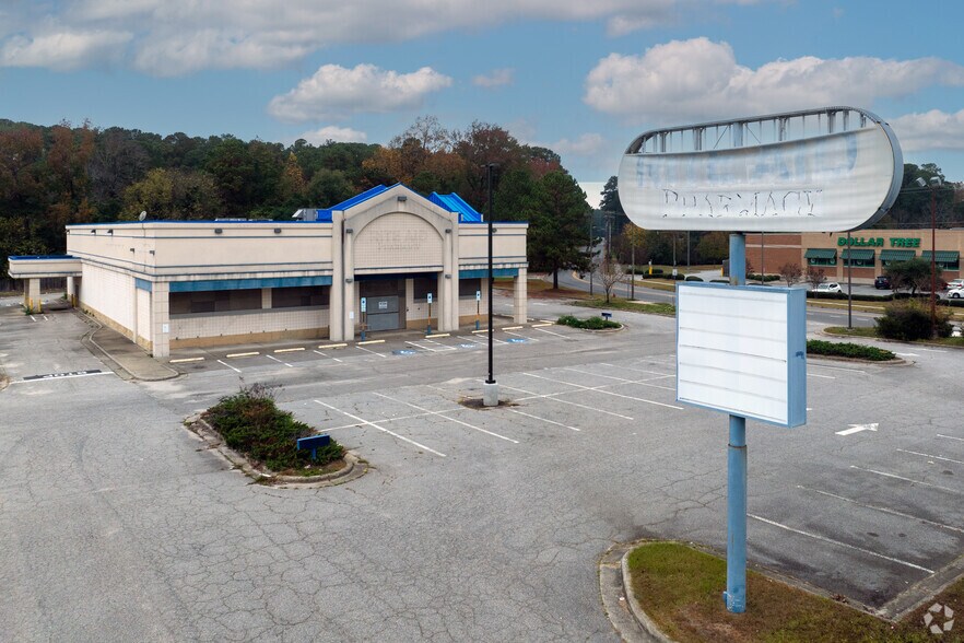 More Photos Of 824 W Raleigh Blvd, Rocky Mount Freestanding For Lease