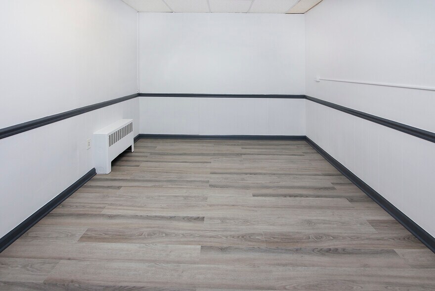 More Photos Of 318 S South St, Gastonia Office For Lease