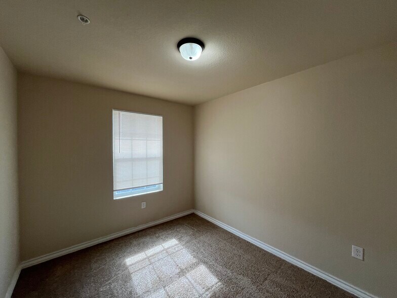 More Photos Of 6309 Attucks Ln, San Antonio Multifamily For Sale
