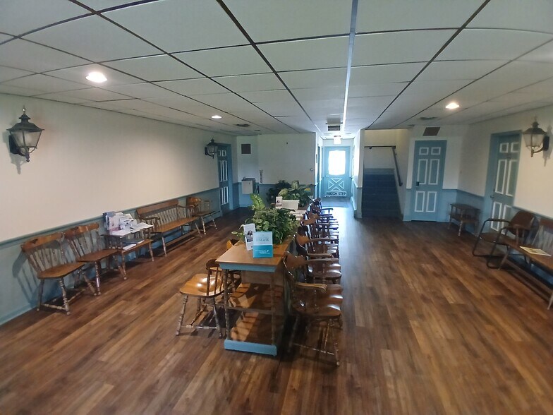 More Photos Of 340 Front St, Elmer Office For Lease