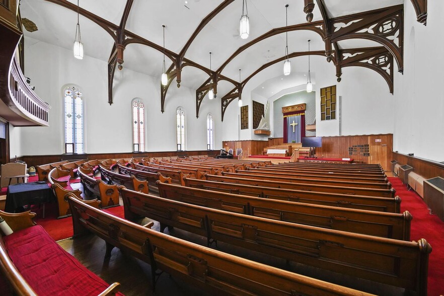 More Photos Of 201 S Jackson St, Jackson Specialty For Sale