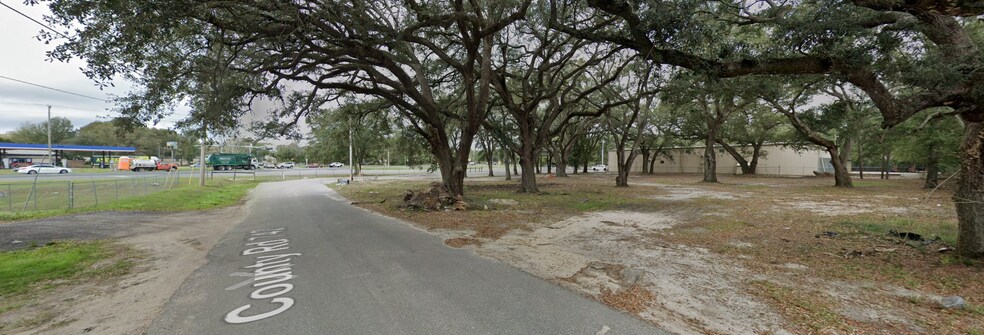 More Photos Of 564 Burgess Rd, Pensacola Warehouse For Lease