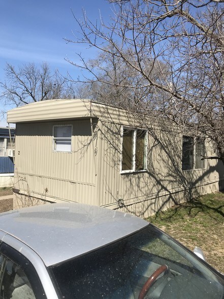 More Photos Of 1424 E Virginia Ave, Des Moines Manufactured Housing Mobile Home Park For Sale
