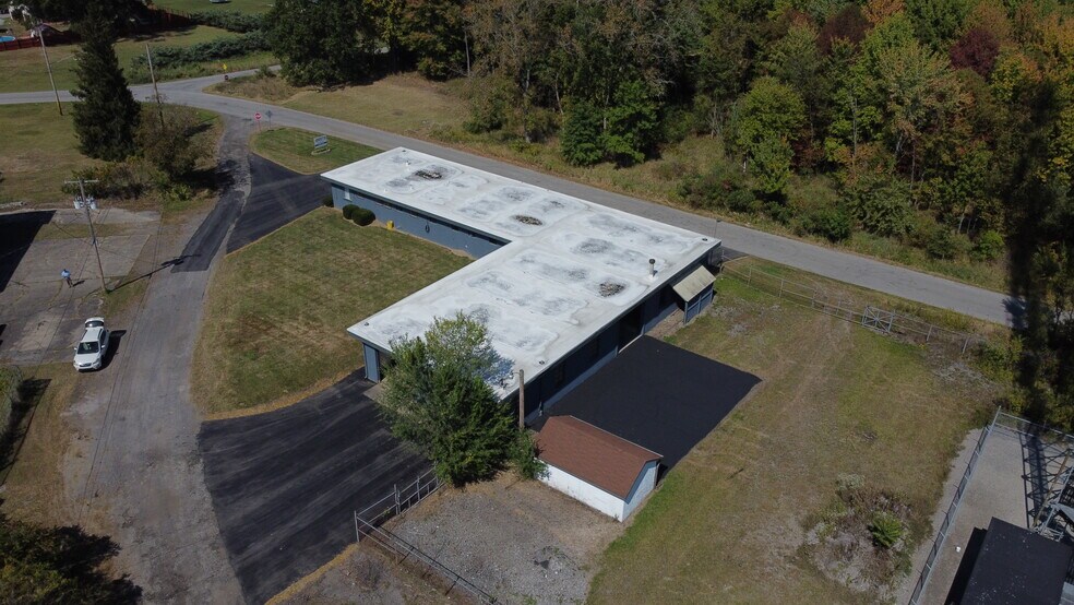 More Photos Of 10 Rhoda St, Farrell Flex For Lease