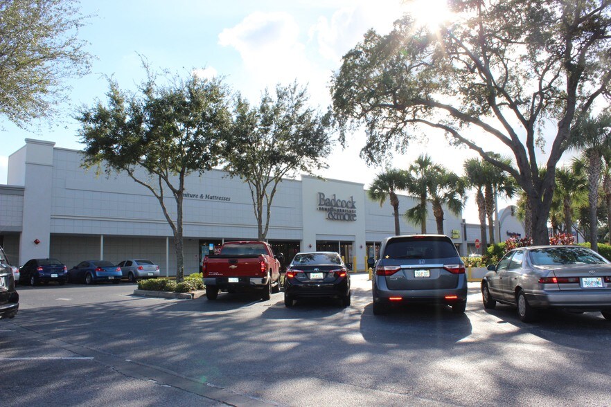 More Photos Of 458-655 W Brandon Blvd, Brandon Unknown For Lease