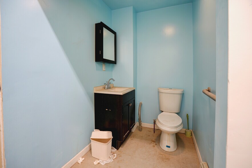 More Photos Of 62 4th St, Elizabeth Storefront Retail Residential For Sale