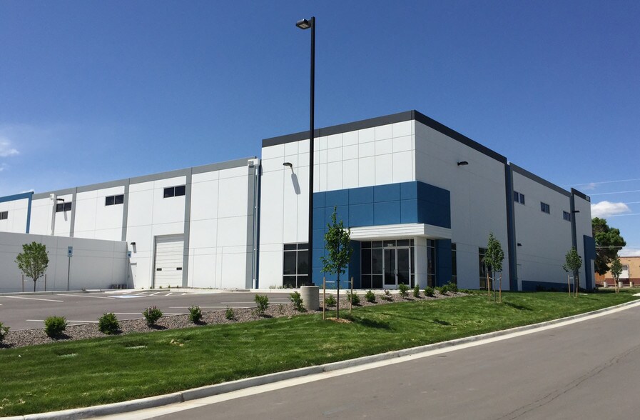 More Photos Of 200 E 55th Ave, Denver Warehouse For Lease