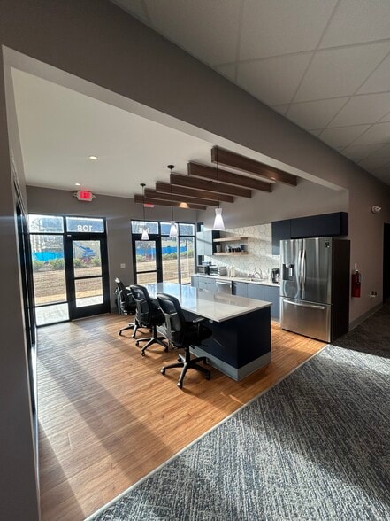 More Photos Of 1180 Stonecrest Blvd, Fort Mill Office For Sale