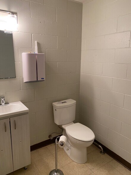 More Photos Of 421 Main St, Tarkio Medical For Sale