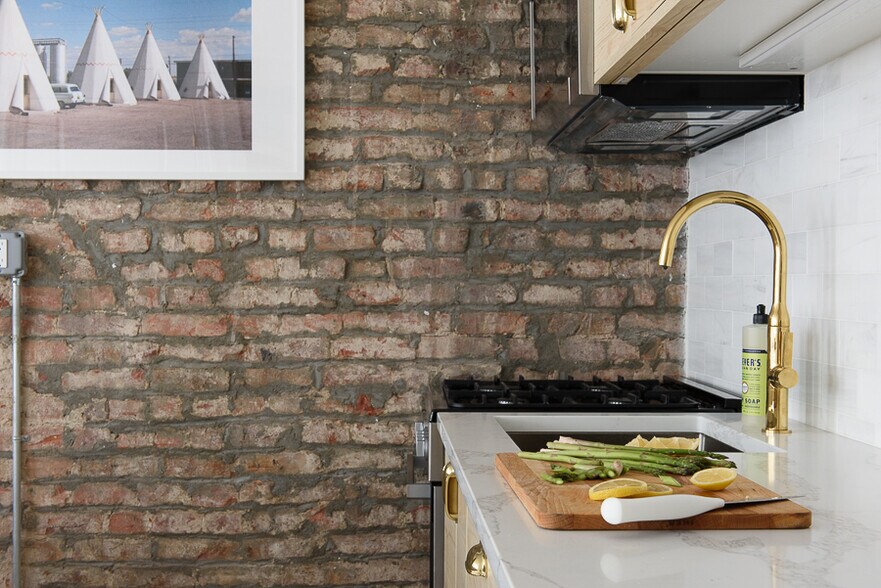 More Photos Of 165 Wyckoff St, Brooklyn Hospitality For Sale