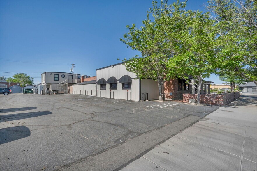 More Photos Of 1555 S Wells Ave, Reno Restaurant For Sale