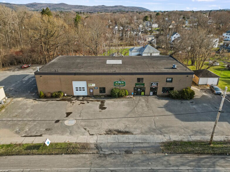 More Photos Of 1260 East St, Pittsfield Freestanding For Sale