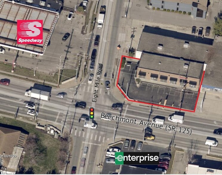 More Photos Of 8390 Beechmont Ave, Cincinnati Freestanding For Sale