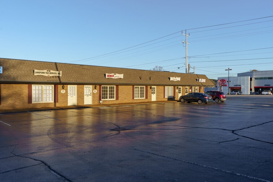 More Photos Of 5803-5805 Lee Hwy, Chattanooga Medical For Sale