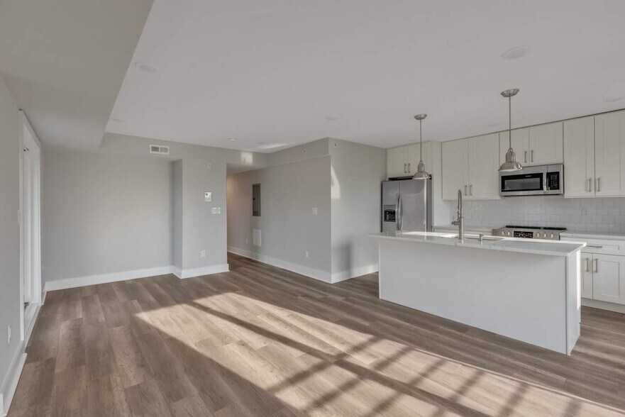 More Photos Of 1947 N 33rd St, Philadelphia Multifamily For Sale