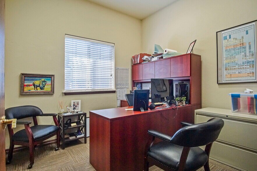More Photos Of 1006 24th Ave NW, Norman Office For Sale