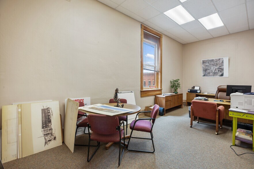 More Photos Of 124 N 3rd St, Cripple Creek Office For Sale