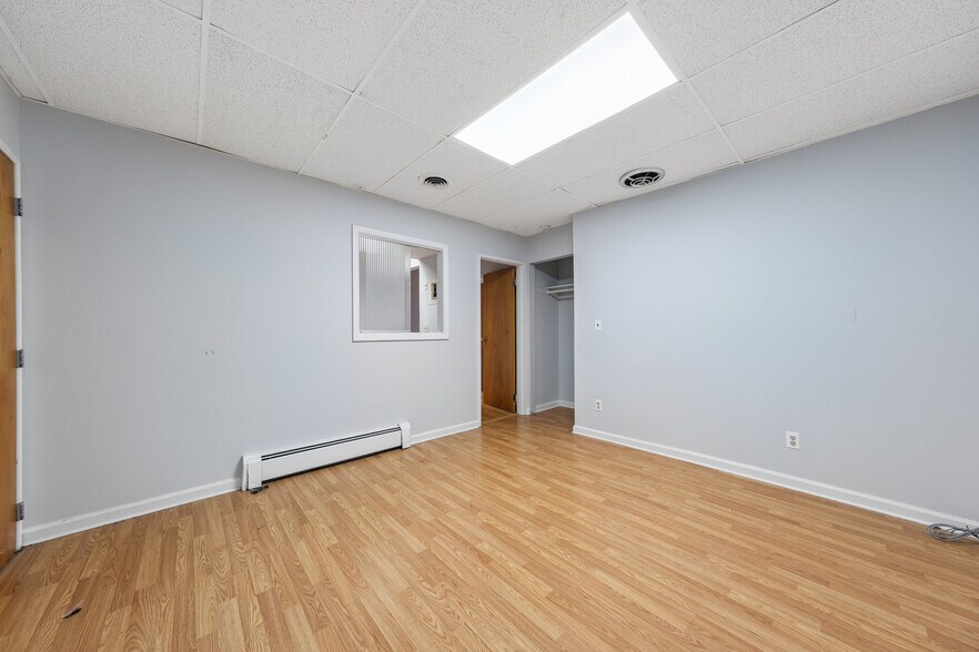 More Photos Of 175 Cedar Ln, Teaneck Medical For Lease