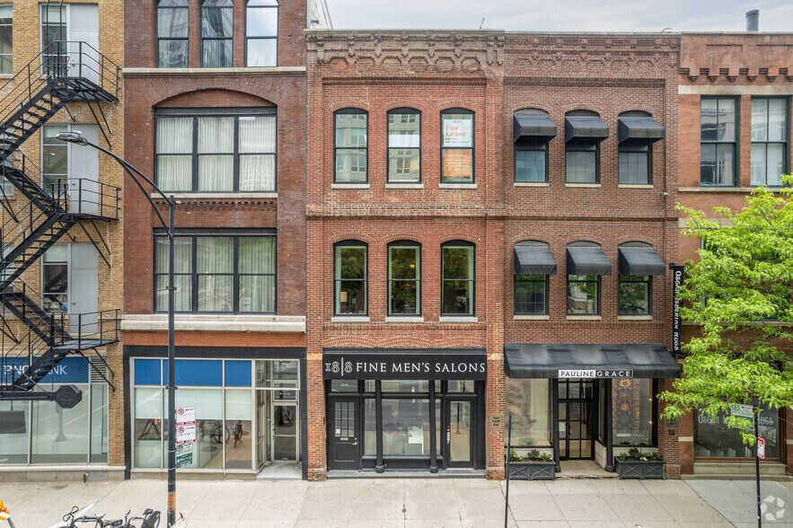 Primary Photo Of 124 W Kinzie St, Chicago Loft Creative Space For Lease