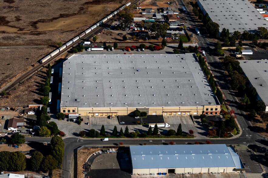 More Photos Of 1000 Green Island Rd, American Canyon Warehouse For Lease