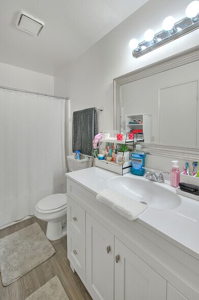 More Photos Of 275-299 Monte Vista St, La Habra Apartments For Sale
