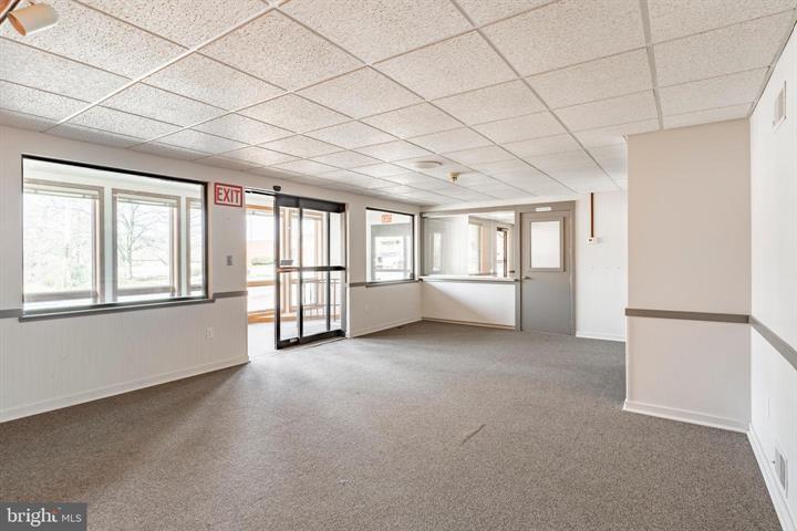 More Photos Of 915 N Hanover St, Elizabethtown Medical For Sale