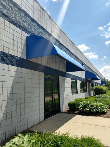 More Photos Of 4177 Varsity Dr, Ann Arbor Flex For Sale