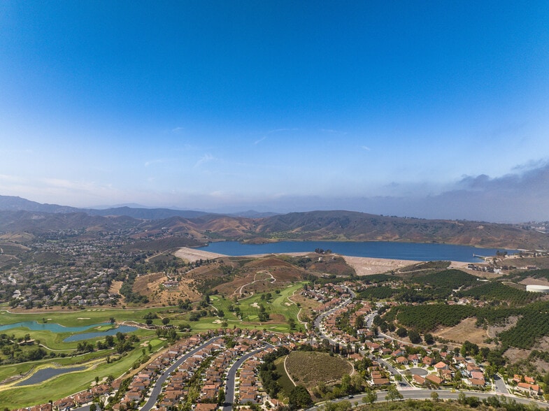 More Photos Of 70 Presidential dr, Simi Valley Land For Sale