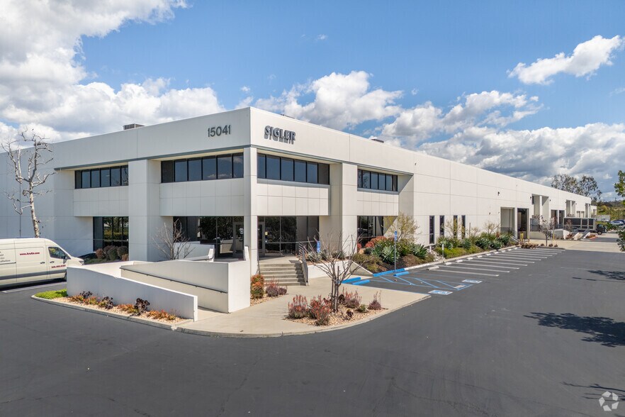 Primary Photo Of 15041 Bake Pky, Irvine Distribution For Lease