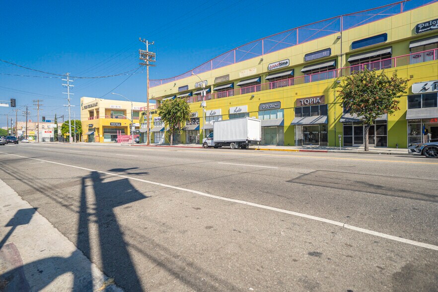 More Photos Of 1100 S San Pedro St, Los Angeles Storefront For Sale