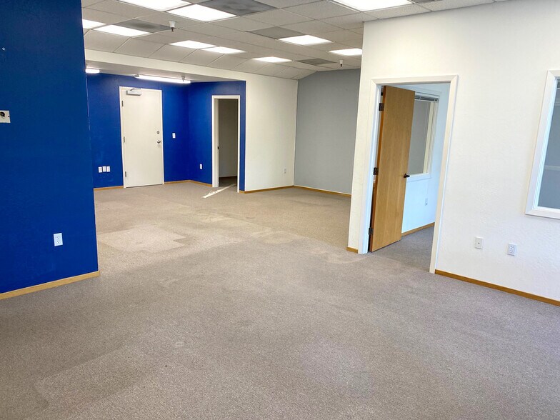 More Photos Of 1300 Grant Ave, Novato Office For Lease