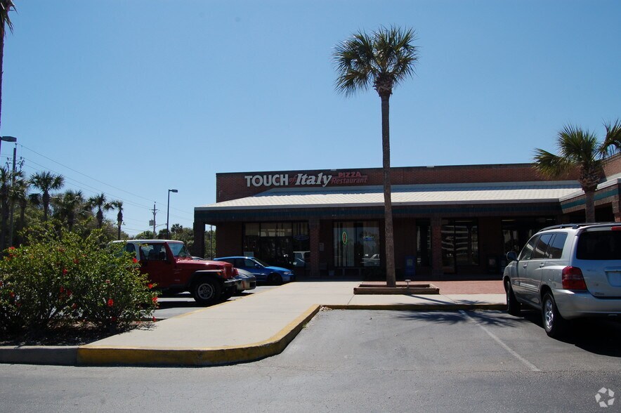 More Photos Of 4154-4198 S Atlantic Ave, New Smyrna Beach General Retail For Sale