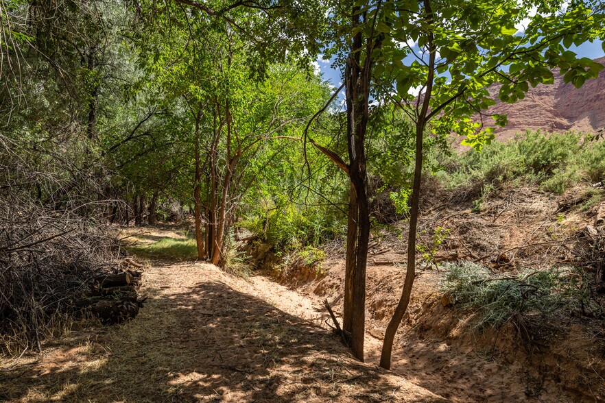 More Photos Of 545 Kane Creek Blvd, Moab Land For Sale