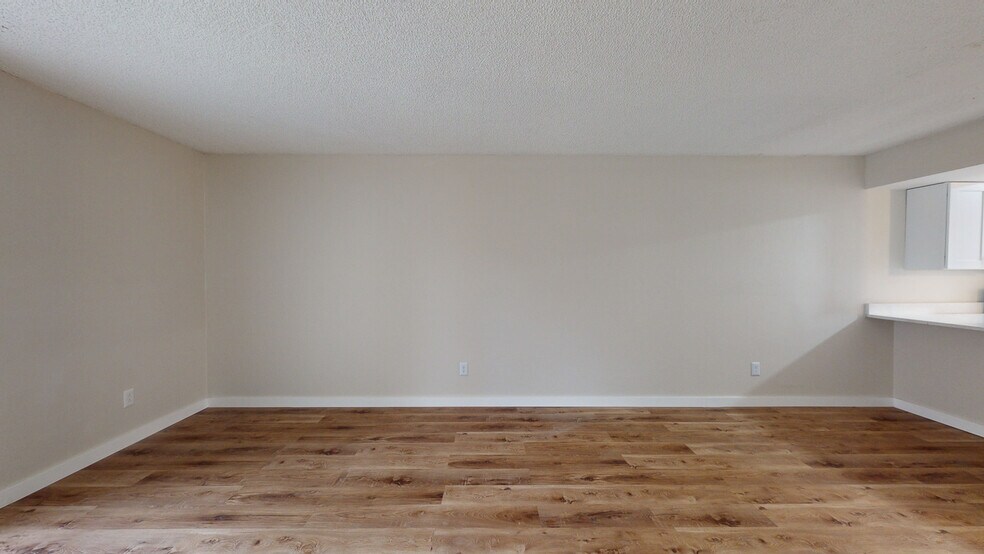 More Photos Of 7786 62nd St N, Pinellas Park Apartments For Sale