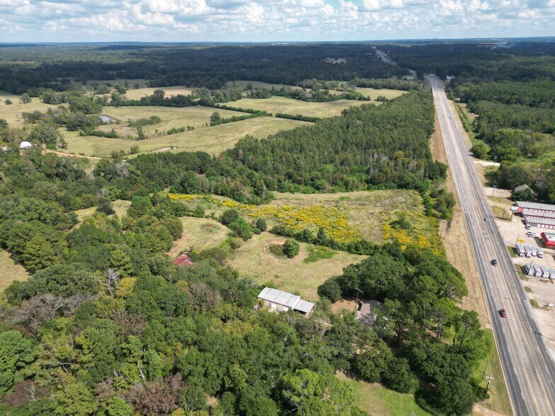 More Photos Of 909 State Highway 31, Chandler Land For Sale