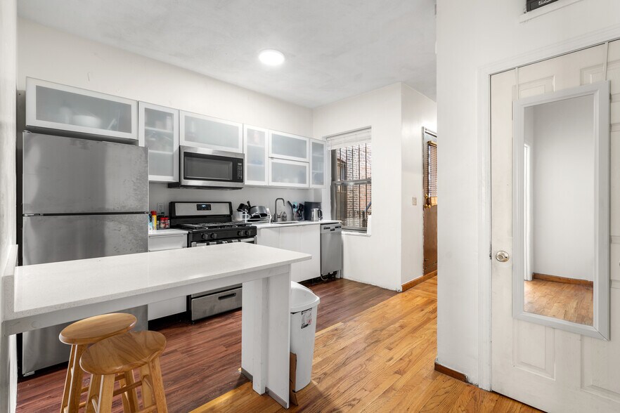 More Photos Of 37-39 Cunard St, Boston Apartments For Sale