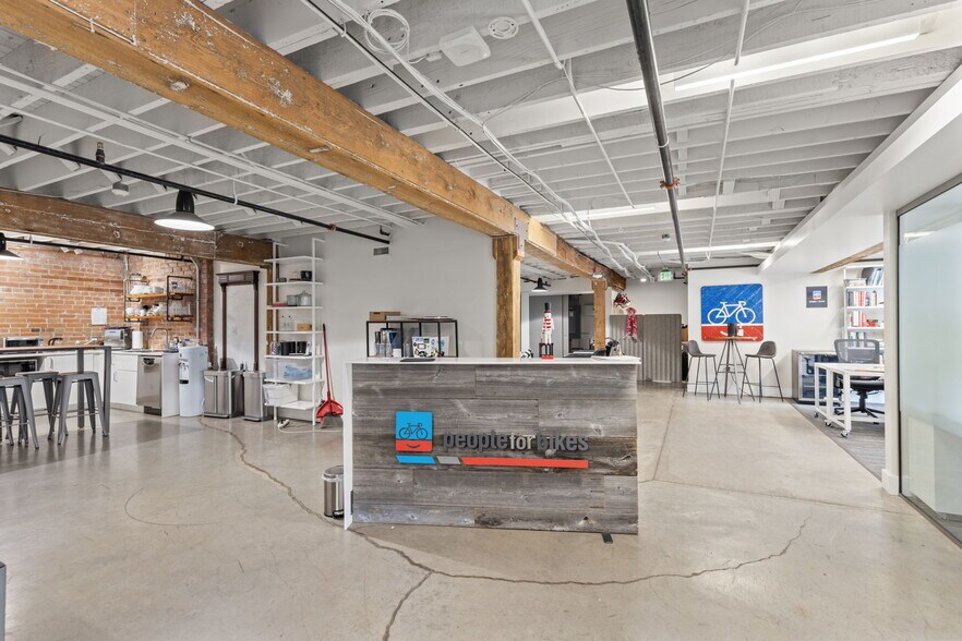 More Photos Of 1911 11th St, Boulder Office For Lease