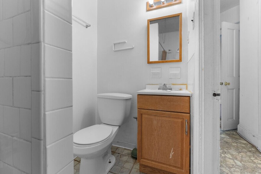 More Photos Of 2206-2208 Naylor Rd SE, Washington Storefront Retail Residential For Sale