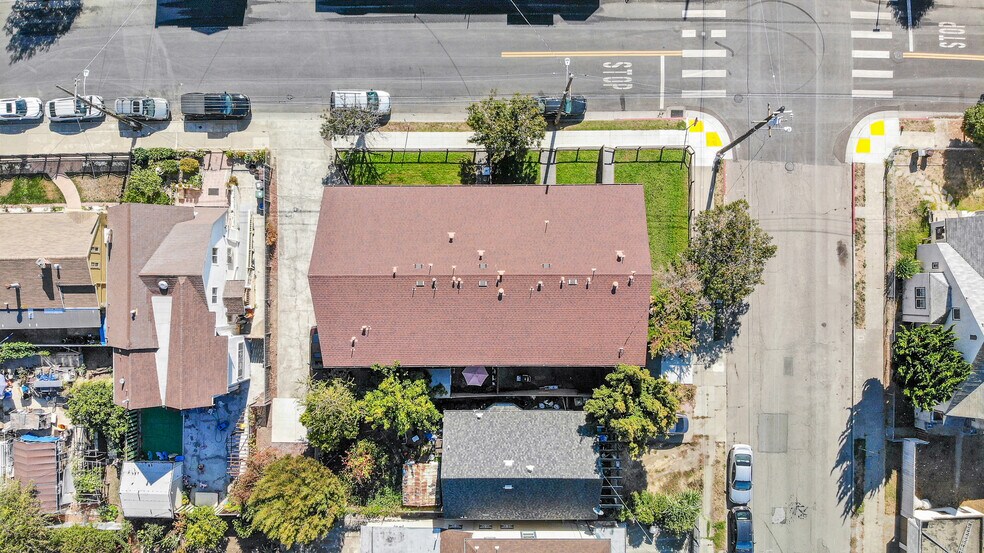 More Photos Of 1140 E 22nd St, Oakland Apartments For Sale