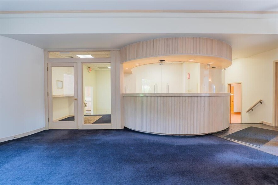 More Photos Of 8 Prospect St, Ridgefield Storefront Retail Office For Sale