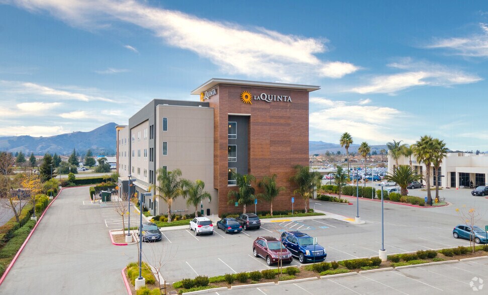 More Photos Of 17043 Condit Rd, Morgan Hill Hotel For Lease