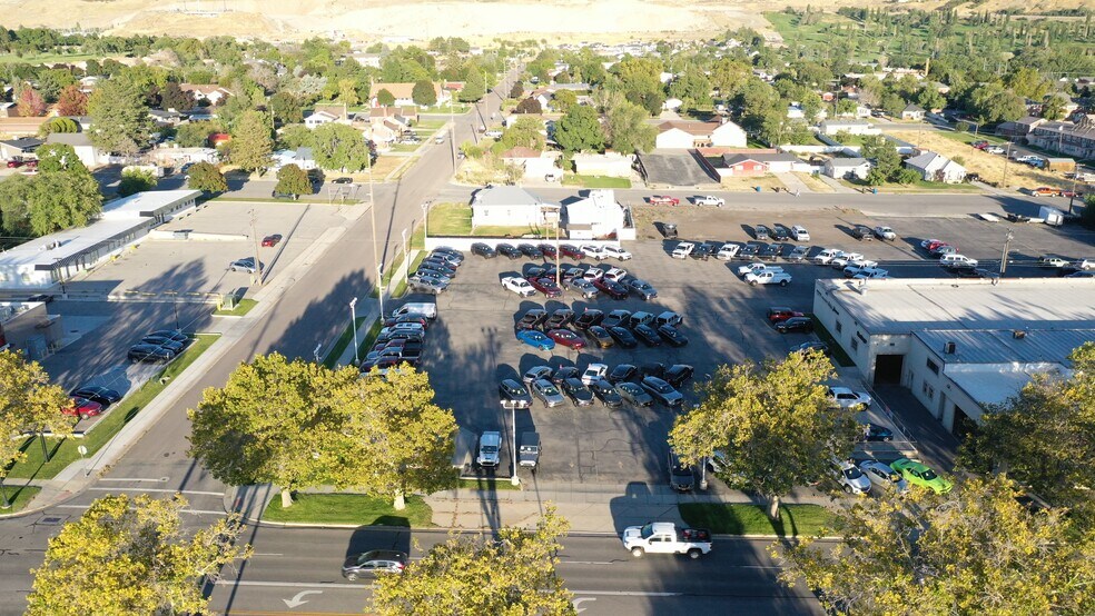 More Photos Of 647 S Main St, Brigham City Auto Dealership For Lease