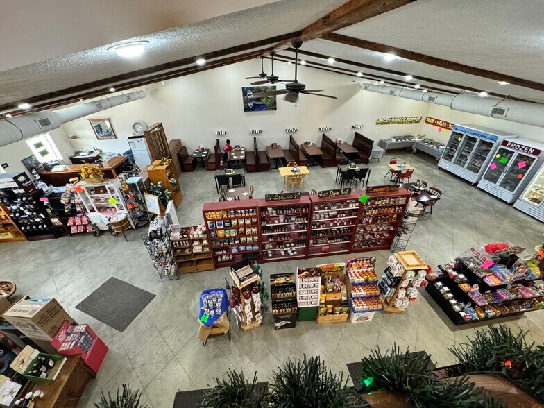 More Photos Of 3126 State Route 257, Seneca Freestanding For Sale
