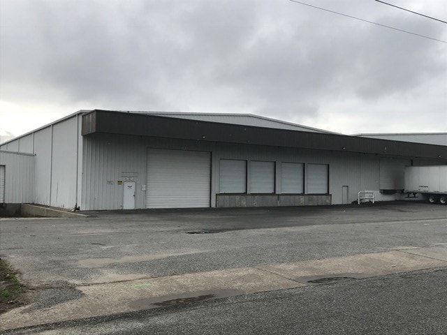 More Photos Of 511 Highland Dr, Valdosta Manufacturing For Lease