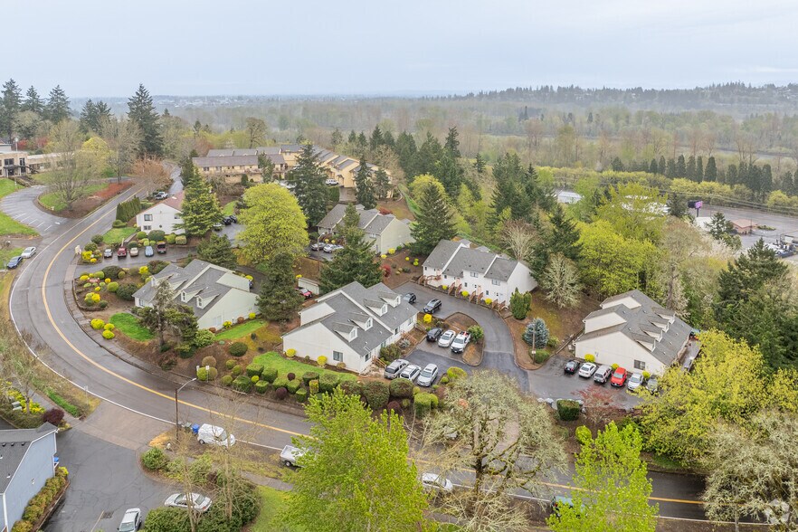 More Photos Of 232 College Dr NW, Salem Apartments For Sale