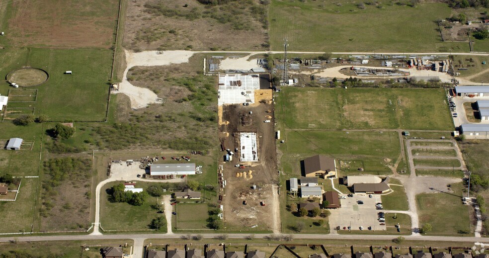 More Photos Of 2163 Golden Heights Rd, Fort Worth Flex For Lease