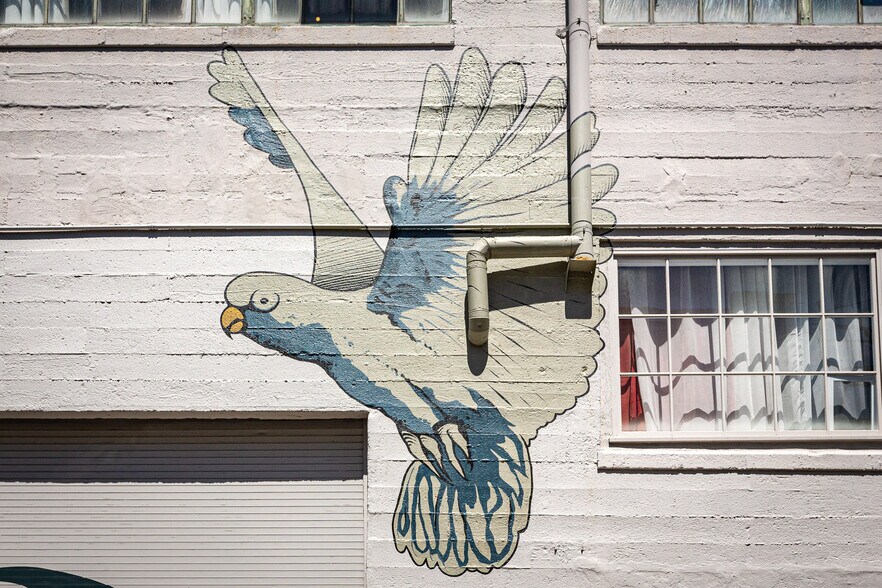 More Photos Of 1069-1073 Howard St, San Francisco Storefront Retail Office For Sale